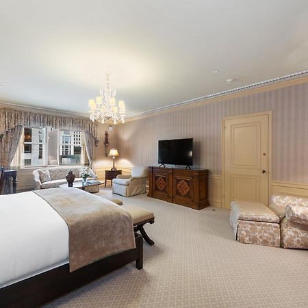 The Sherry Netherland New York Esterno foto